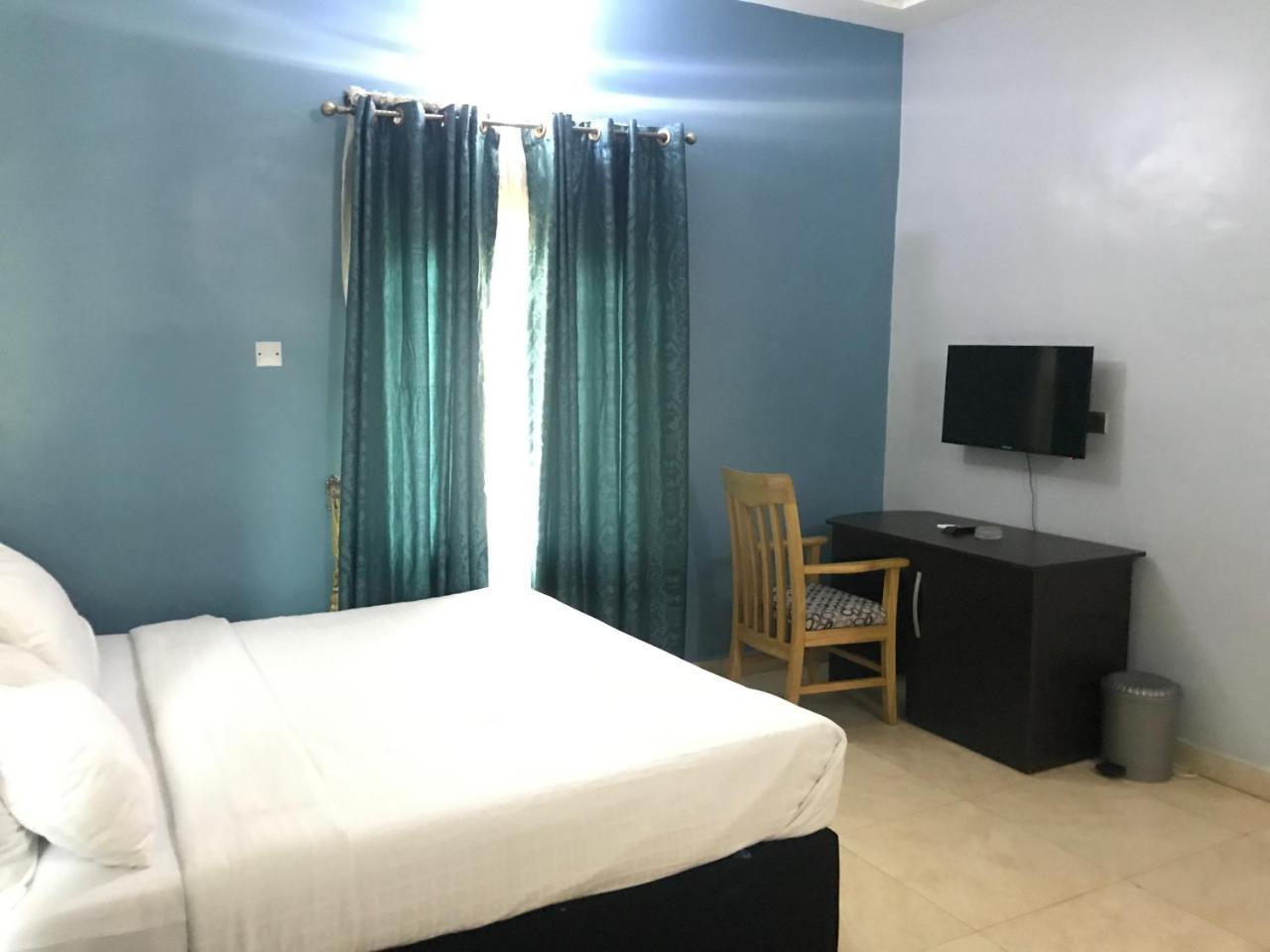 Hayatt Hotel เอนูกู ภายนอก รูปภาพ